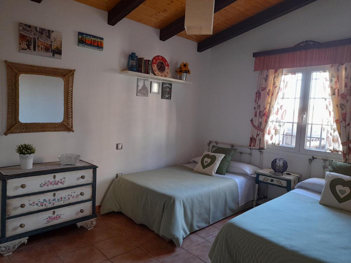 Vivencias Casa Rural Para 10 Personas Camunas Exterior foto