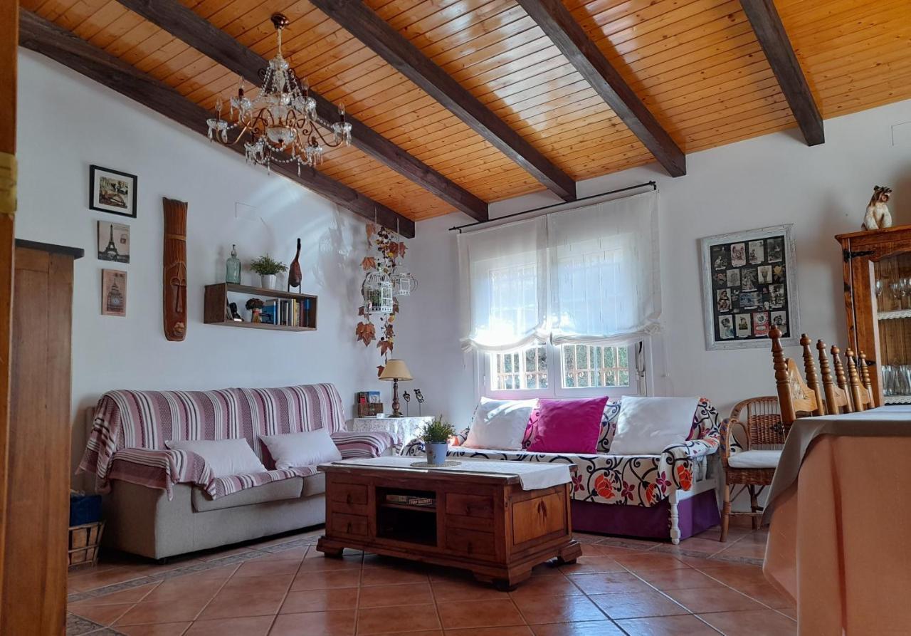 Vivencias Casa Rural Para 10 Personas Camunas Exterior foto